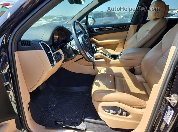WP1AA2AY3LDA09031 2020 PORSCHE CAYENNE Black Front interior view