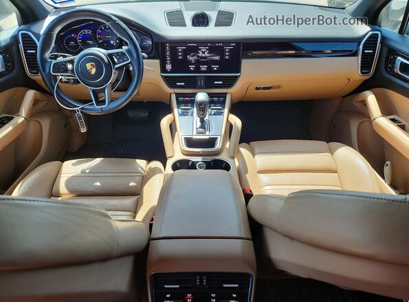 WP1AA2AY3LDA09031 2020 PORSCHE CAYENNE Black Dashboard view