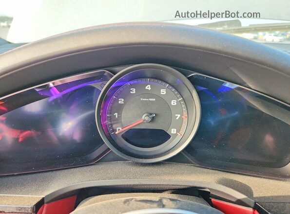 WP1AA2AY4LDA04372 2020 PORSCHE CAYENNE Silver ხელსაწყოთა პანელის ხედი
