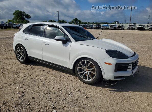 WP1AA2AY4RDA06552 2024 PORSCHE CAYENNE White Delantero derecho