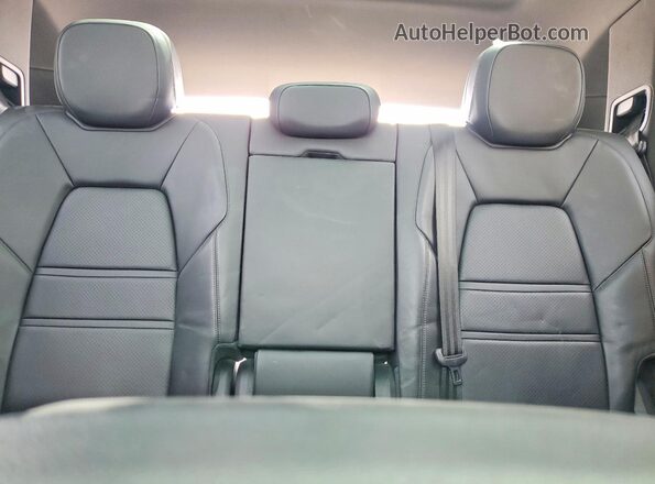 WP1AA2AY6LDA05751 2020 PORSCHE CAYENNE Gray Հետևի նստատեղերի տեսք