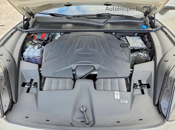 WP1AA2AY7SDA02792 2025 PORSCHE CAYENNE Tan Widok wnętrza z tyłu