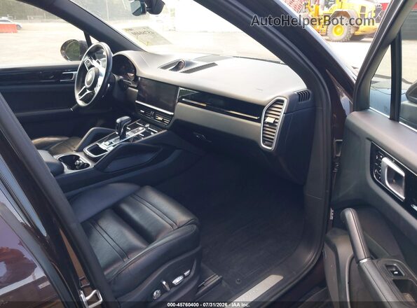 WP1AA2AY9KDA03409 2019 PORSCHE CAYENNE Purple Вид салону спереду