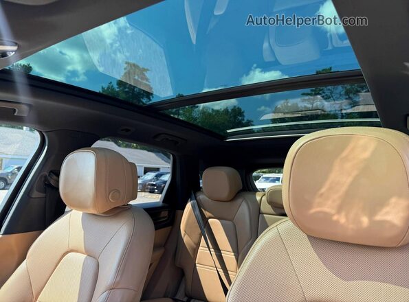 WP1AA2AYXKDA03869 2019 PORSCHE CAYENNE Черный Вид салона спереди