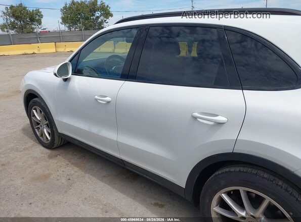 WP1AA2AYXLDA08961 2020 PORSCHE CAYENNE White Սալոնի 360 աստիճան տեսք