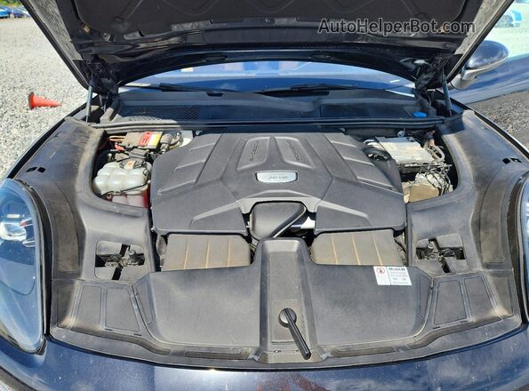 WP1AA2AYXLDA10208 2020 PORSCHE CAYENNE Black Rear interior view