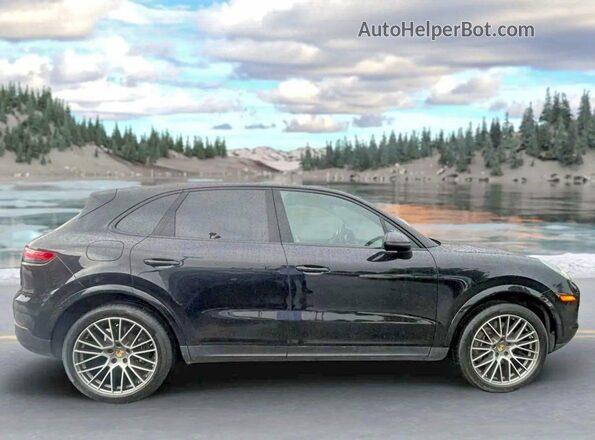 WP1AA2AYXPDA06441 2023 PORSCHE CAYENNE Black უკანა სალონის ხედი