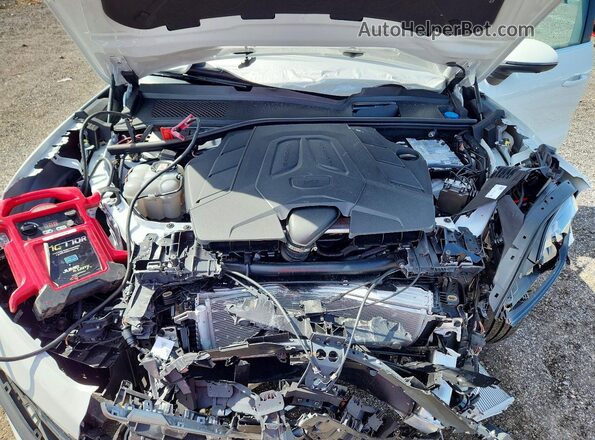 WP1AA2AYXTDA04005 2026 PORSCHE CAYENNE White Вид підкапотного простору