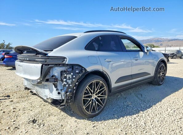 WP1AA2XA8RL001464 2024 PORSCHE MACAN Silver Tył prawy