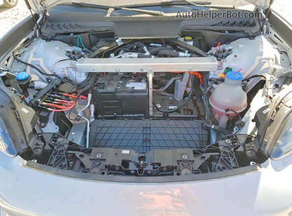 WP1AA2XA8RL001464 2024 PORSCHE MACAN Silver Widok komory silnika