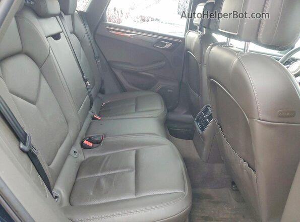 WP1AB2A50HLB10558 2017 PORSCHE MACAN Синий Вид задней части салона