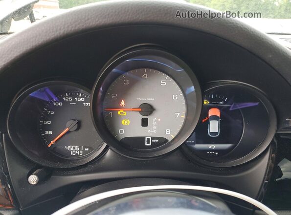 WP1AB2A50JLB34123 2018 PORSCHE MACAN Черный Вид щитка приборов