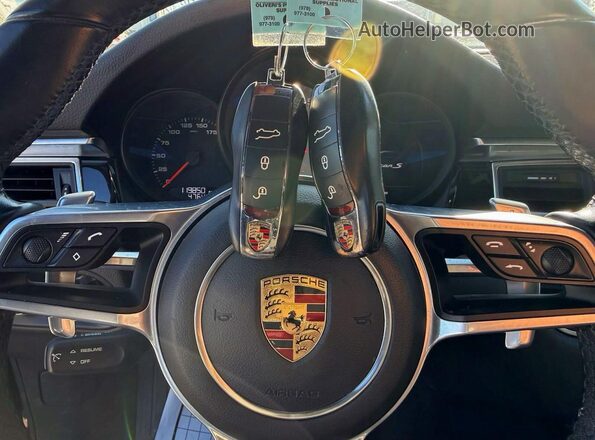 WP1AB2A52GLB56455 2016 PORSCHE MACAN Charcoal Սարքավորումների վահանակի տեսք