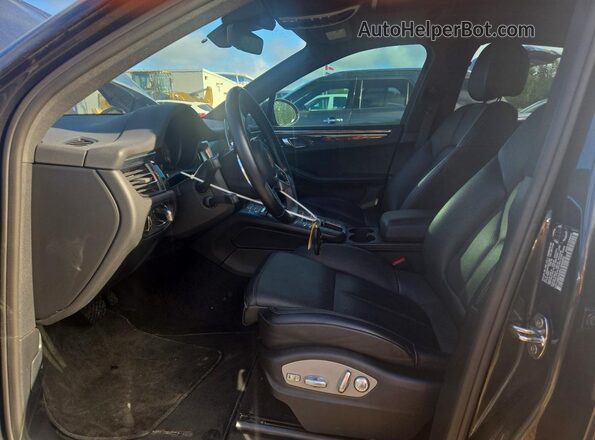 WP1AB2A52KLB34092 2019 PORSCHE MACAN Black Widok wnętrza z przodu