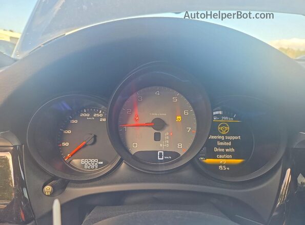 WP1AB2A52KLB34092 2019 PORSCHE MACAN Black Widok zestawu wskaźników