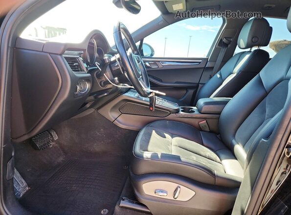 WP1AB2A53JLB31989 2018 PORSCHE MACAN Black Вид салону спереду