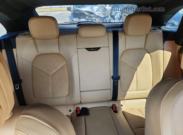WP1AB2A54JLB31533 2018 PORSCHE MACAN Maroon Widok tylnych siedzeń
