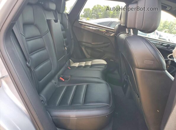 WP1AB2A54JLB35503 2018 PORSCHE MACAN Silver Սալոնի հետևի տեսք