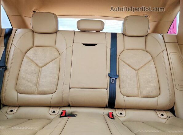 WP1AB2A55GLB45451 2016 PORSCHE MACAN Blue Rear seats view