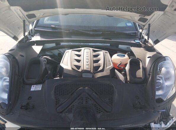WP1AB2A55HLB18266 2017 PORSCHE MACAN White Հետևի տեսք