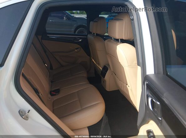 WP1AB2A55HLB18266 2017 PORSCHE MACAN White VIN կոդի պիտակի տեսք