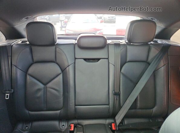 WP1AB2A55LLB33083 2020 PORSCHE MACAN Серебряный Вид задних сидений