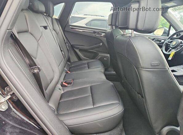 WP1AB2A55LLB36467 2020 PORSCHE MACAN Black უკანა სალონის ხედი