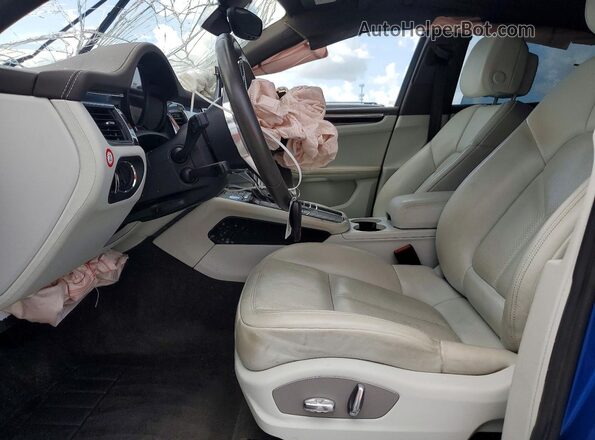 WP1AB2A56HLB10810 2017 PORSCHE MACAN Blue Vista interior delantera