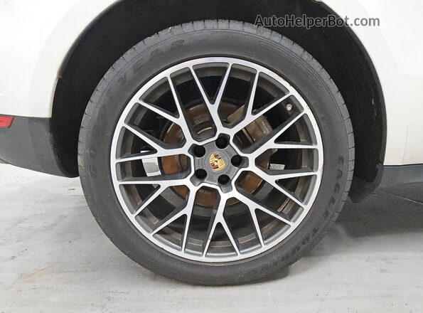WP1AB2A56JLB36619 2018 PORSCHE MACAN White 