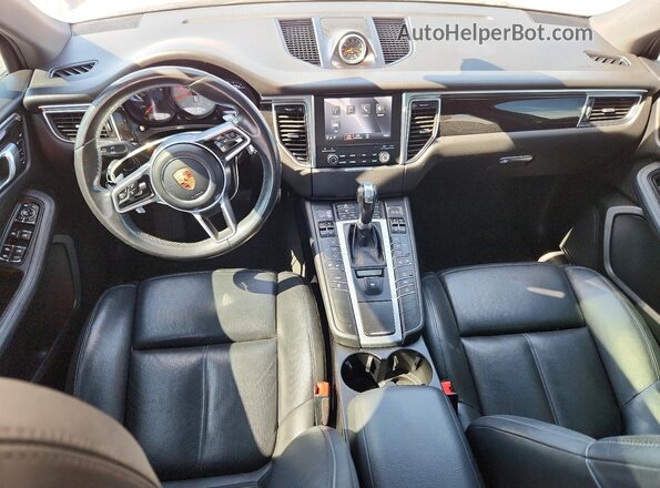WP1AB2A57JLB32708 2018 PORSCHE MACAN White Vista del salpicadero