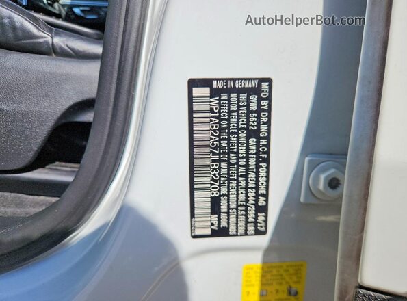 WP1AB2A57JLB32708 2018 PORSCHE MACAN White Vista del compartimento del motor