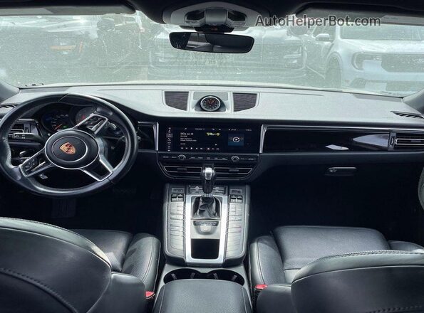 WP1AB2A57LLB30671 2020 PORSCHE MACAN Черный Вид подкапотного пространства