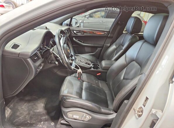 WP1AB2A58GLB57626 2016 PORSCHE MACAN White წინა სალონის ხედი