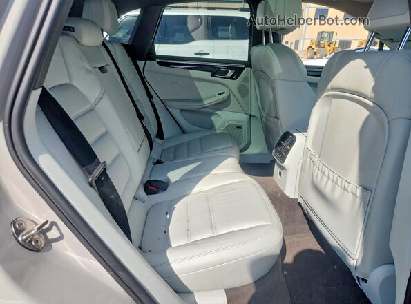 WP1AB2A59MLB36392 2021 PORSCHE MACAN Gray უკანა სავარძლების ხედი