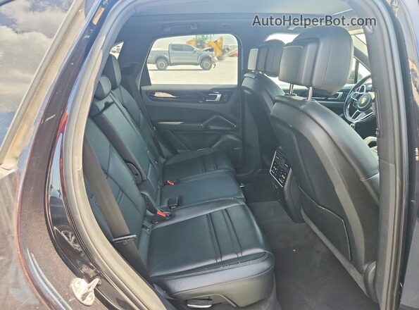 WP1AB2AY0KDA61552 2019 PORSCHE CAYENNE Black Rear interior view