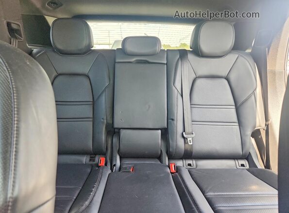 WP1AB2AY0KDA61552 2019 PORSCHE CAYENNE Black Rear seats view