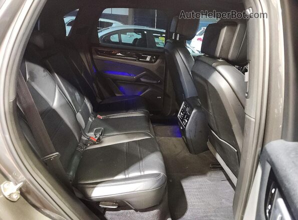 WP1AB2AY2KDA62492 2019 PORSCHE CAYENNE Gray Սալոնի հետևի տեսք