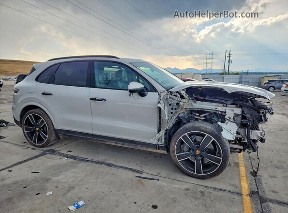 WP1AB2AY5MDA27495 2021 PORSCHE CAYENNE Бежевый Передняя правая четверть