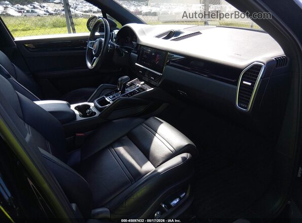 WP1AB2AY7KDA63900 2019 PORSCHE CAYENNE Black Вид салону спереду
