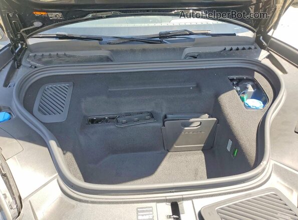 WP1AB2XA9TL150163 2026 PORSCHE MACAN Black Widok wnętrza z tyłu