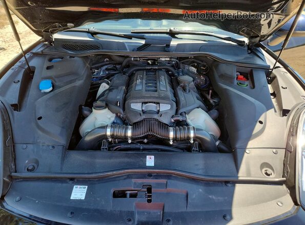 WP1AC2A26HLA93073 2017 PORSCHE CAYENNE Blue Вид підкапотного простору