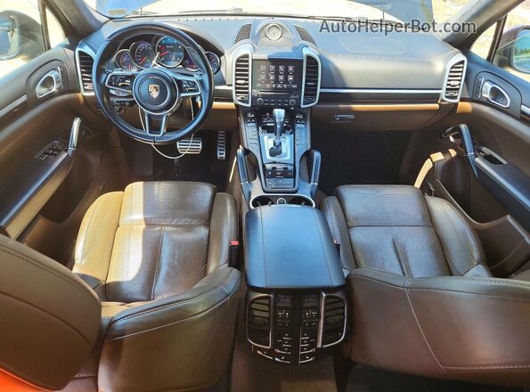 WP1AC2A26HLA93073 2017 PORSCHE CAYENNE Blue Вид панелі приладів