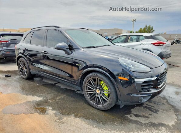 WP1AE2A20HLA70625 2017 PORSCHE CAYENNE Black Delantero derecho