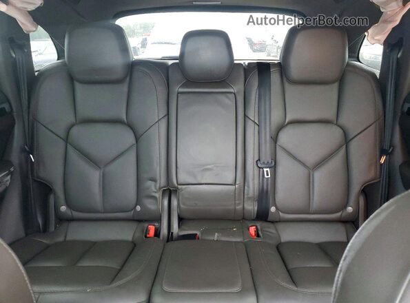 WP1AE2A21GLA64492 2016 PORSCHE CAYENNE White Vista de los asientos traseros