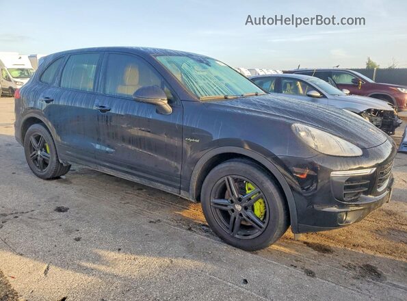 WP1AE2A24GLA16551 2016 PORSCHE CAYENNE Black Przód prawy