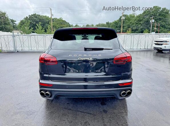 WP1AE2A24HLA72698 2017 PORSCHE CAYENNE Black Вид спереду