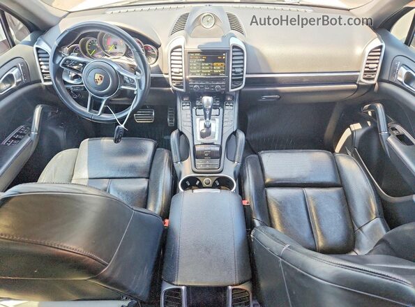 WP1AE2A26GLA62284 2016 PORSCHE CAYENNE White Dashboard view