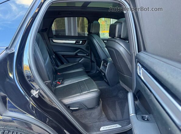 WP1AE2AY5KDA50960 2019 PORSCHE CAYENNE Black Vista interior trasera