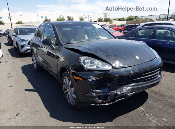 WP1AF2A22GKA41922 2016 PORSCHE CAYENNE Black Widok wnętrza z tyłu