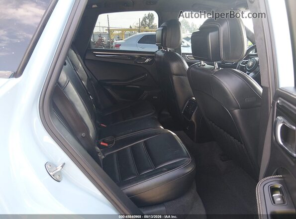 WP1AF2A53JLB70425 2018 PORSCHE MACAN Light Blue VIN sticker view